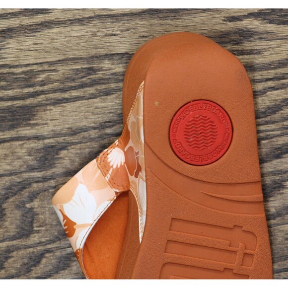 Fitflop Womens Lulu Flowerz Leather Toe-Post Sandals JE1-C36 Peach Orange 6M - Picture 6 of 12